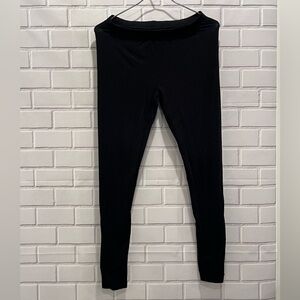 A NEW DAY women black joggers /size L